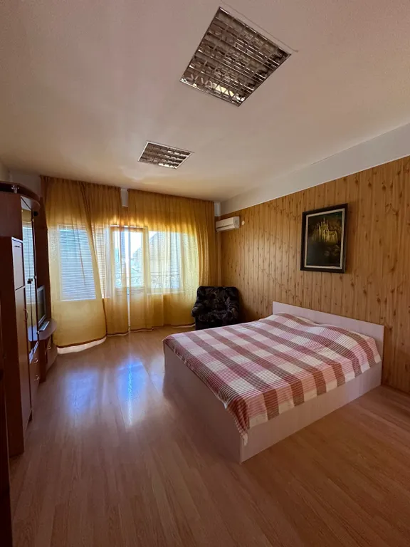 Уютный дом с видом на море