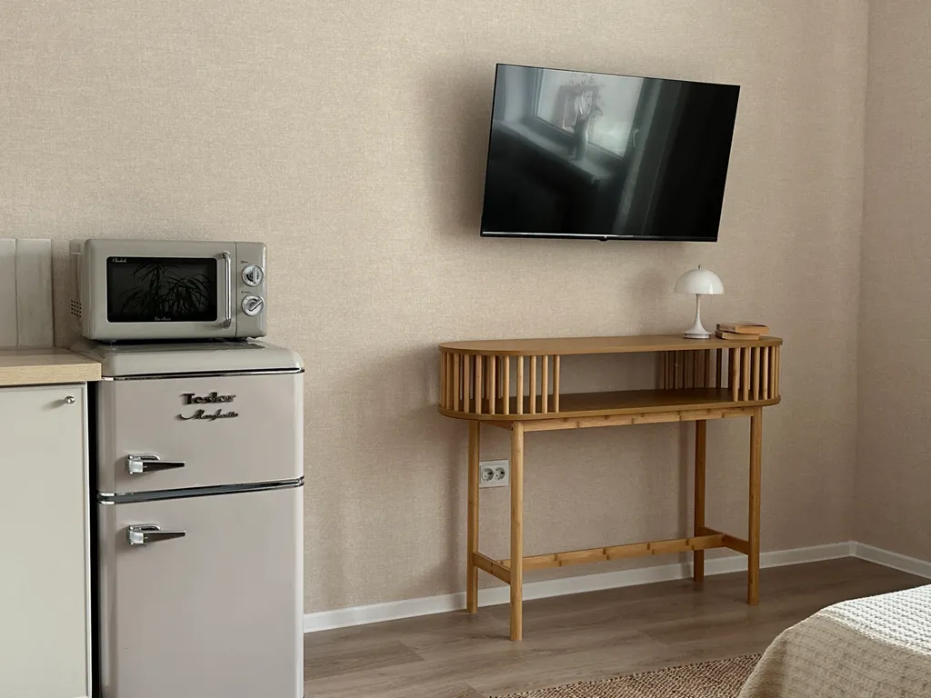 Студия с видом на лес