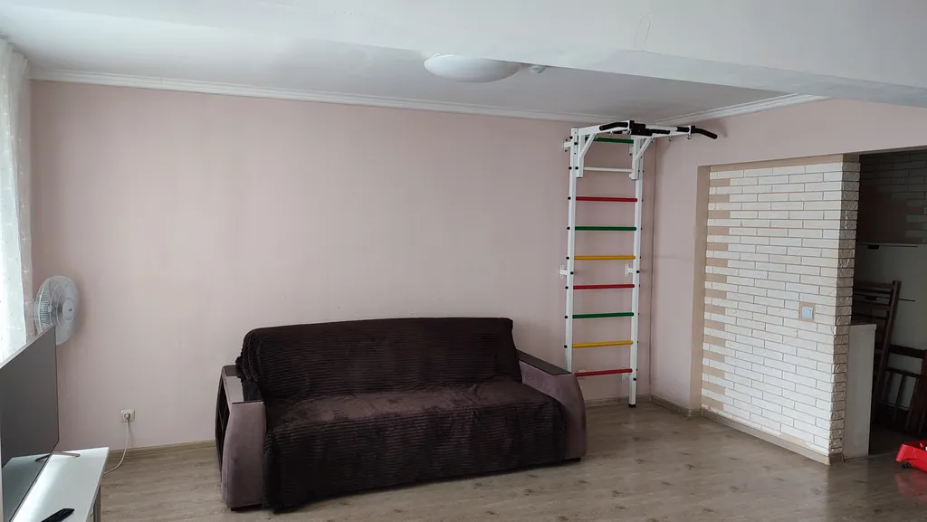 Просторные апартаменты: кухня-студия 30кв и 2 спальни