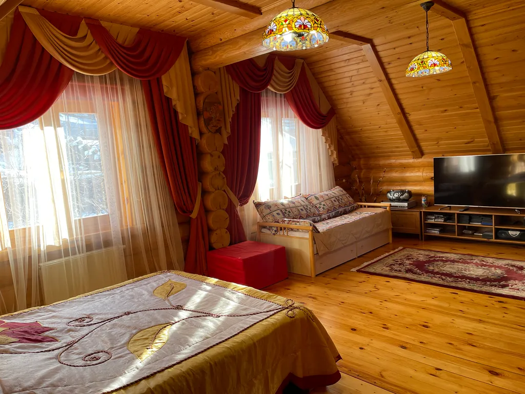 Тургоякский Теремок- дом на 1 линии с собственным выходом к озеру