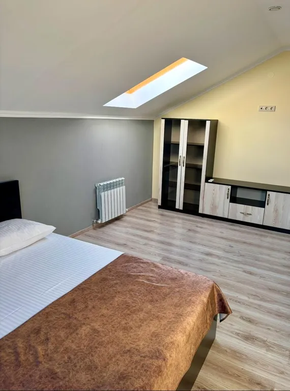 4-комнатная Квартира