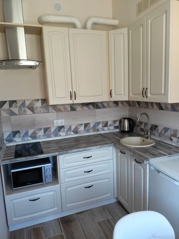 Уютная студия с видом на горы