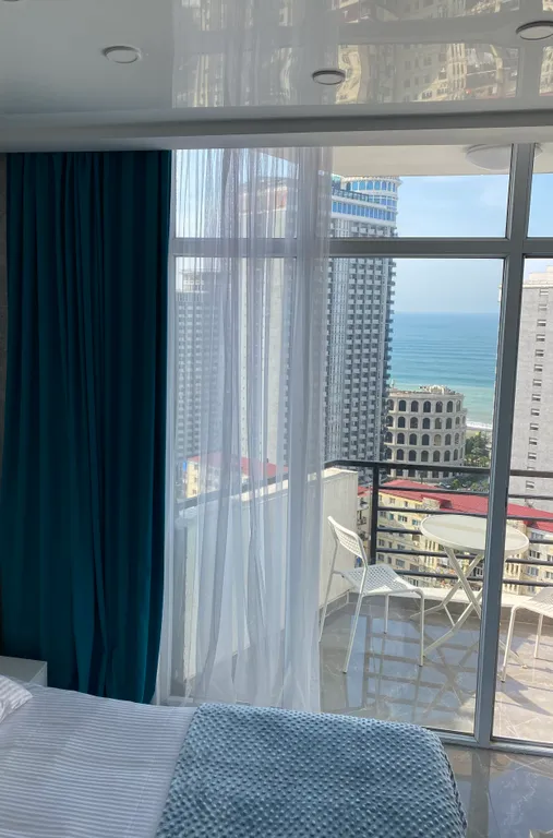 Квартира-студия у самого моря для наслаждения видом и комфортом