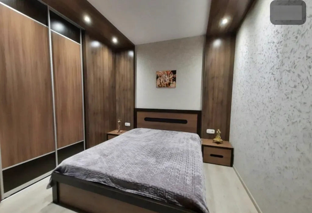 Уютная квартира с красивым видом из окна