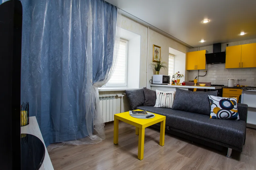 Солнечная 1-комнатная квартира