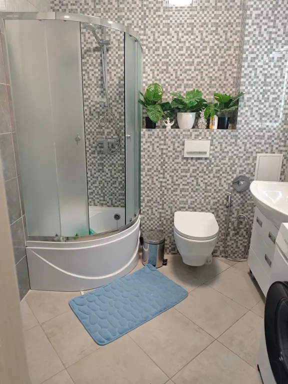 Квартира 1-комнатная Квартира — Калининград