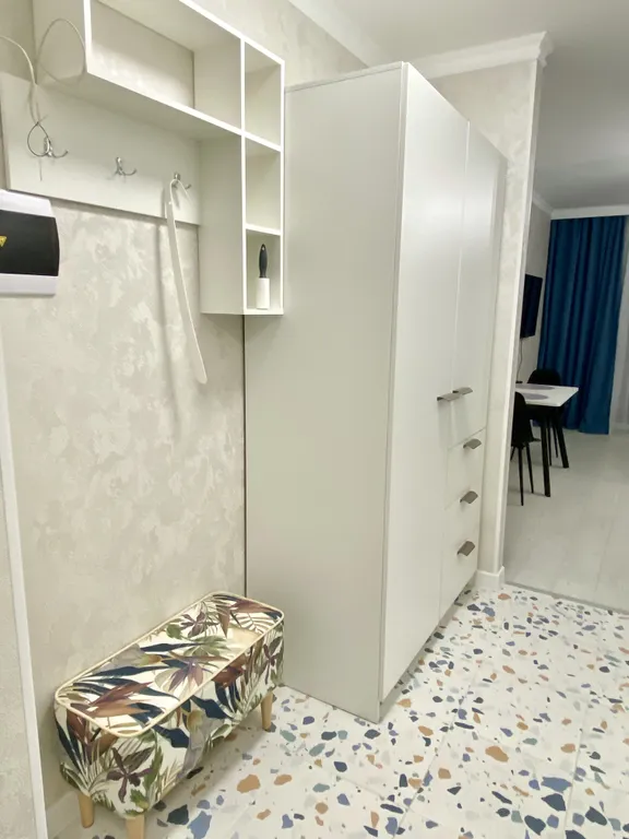 Квартира Квартира Шикарная студия с большим ТВ и панорамными окнами — Шушары