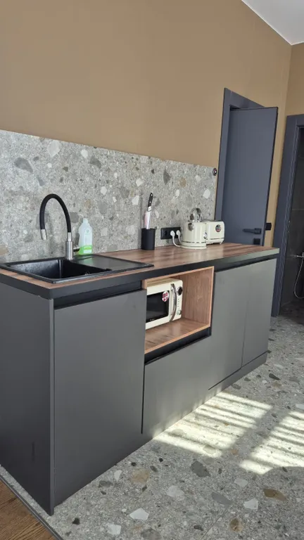 Шикарный дом с теплым бассейном и сауной