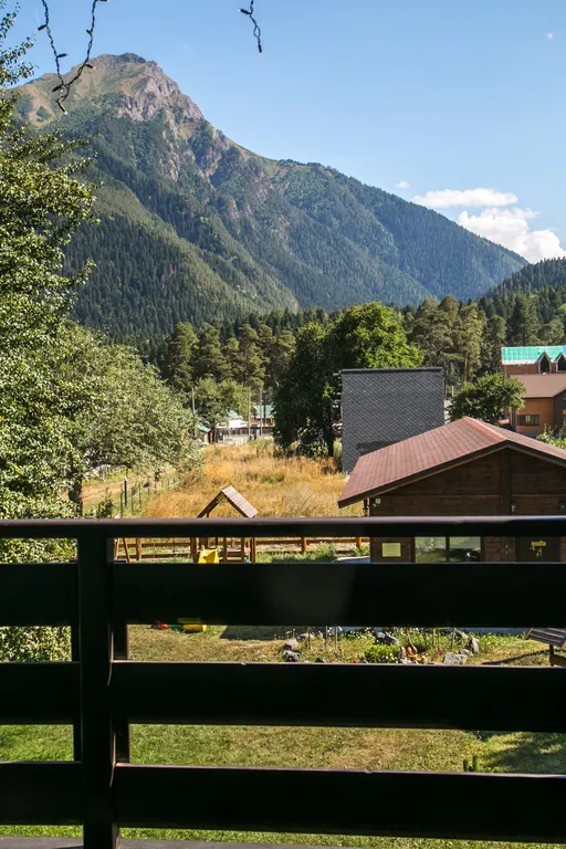 Апартаменты с видом на горы