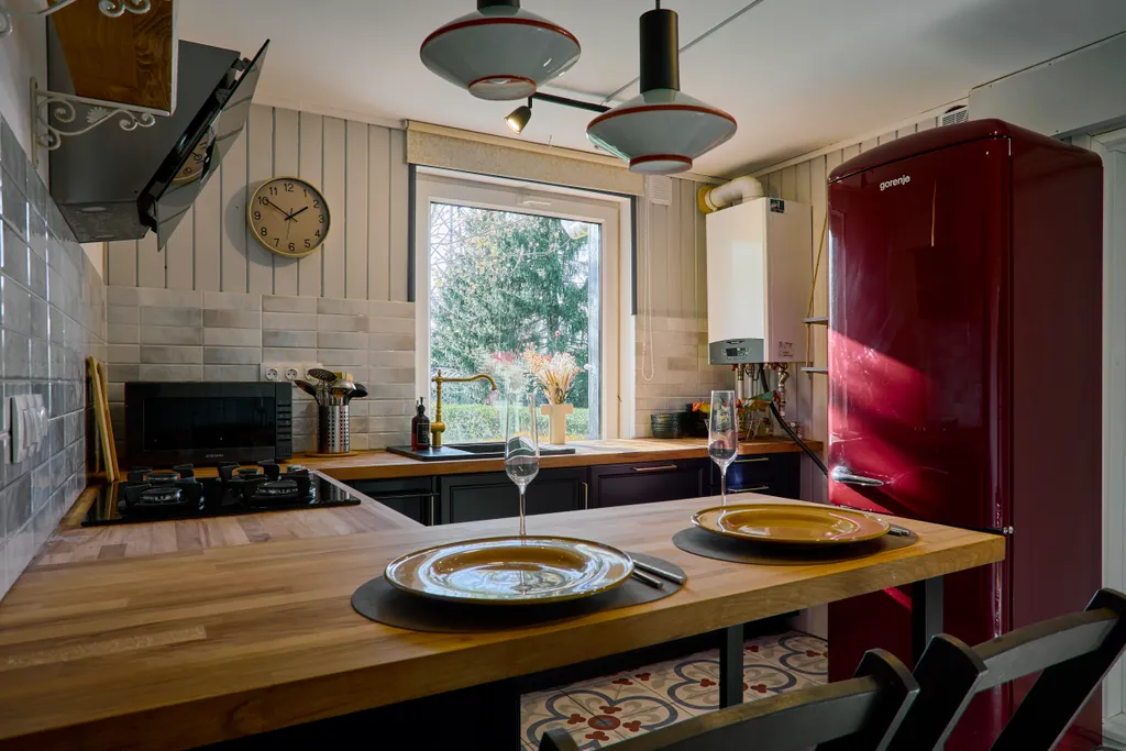 Коттедж Уютный просторный дом с баней для большой семьи — Ропшинские Ключи