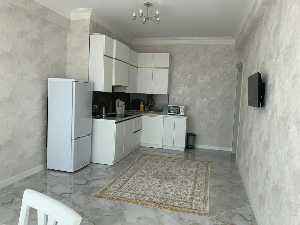 Просторная двушка с видом на море