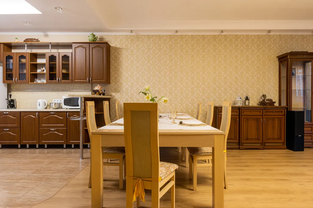 Большой коттедж на берегу Волги