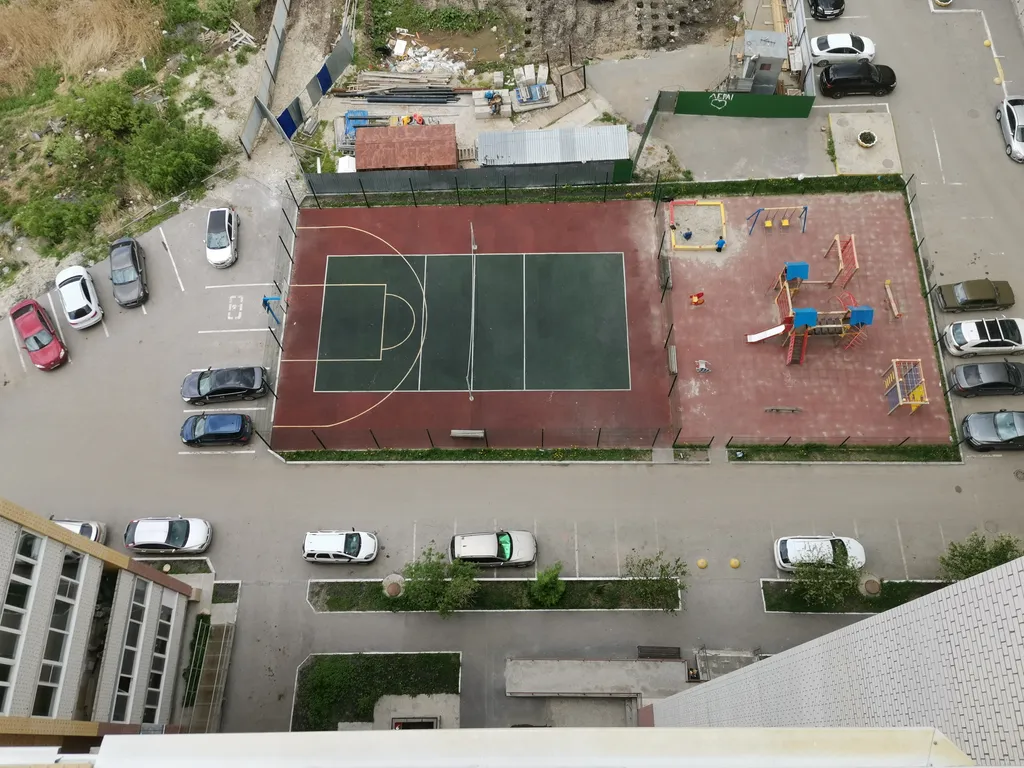 Квартира в районе ТЦ Кристалл