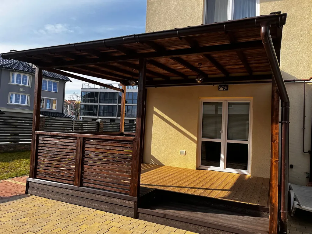 4-комнатный Дом