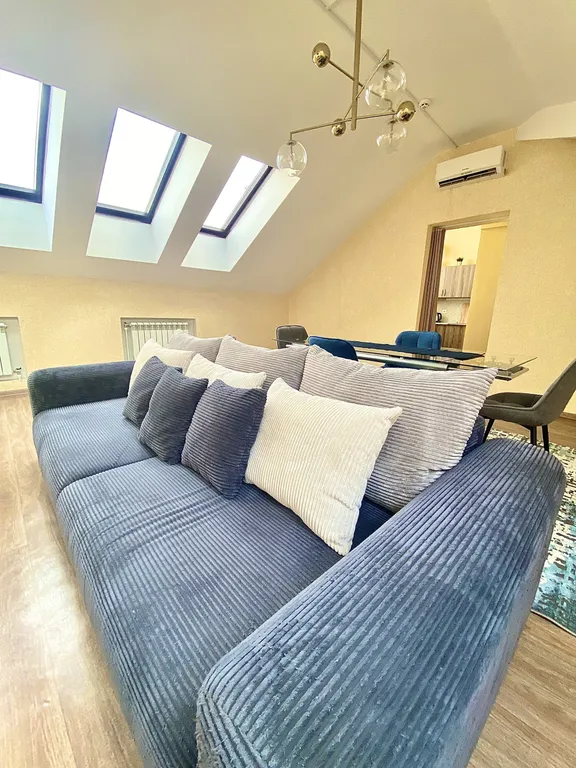 Арт-мансарда n2 с панорамным видом на водохранилище