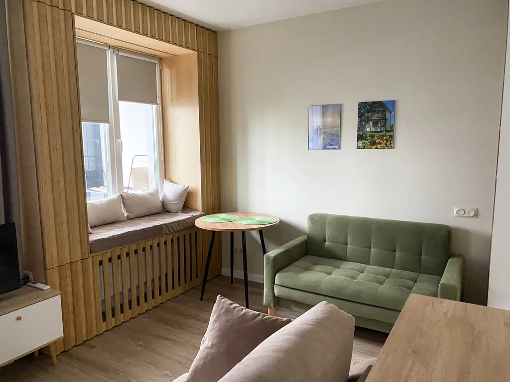 Уютная студия на берегу реки