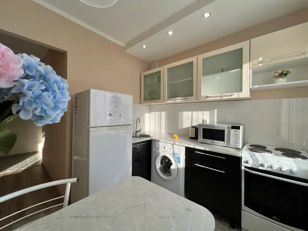 Теплая 1-к кв рядом с жд вокзалом. Не берем оплату за финальную уборку