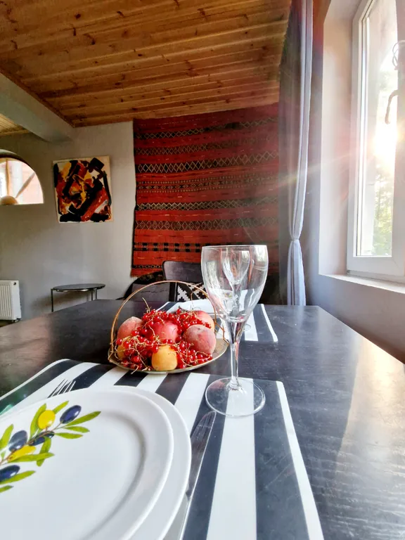 Уютный домик с сауной с видом на лес