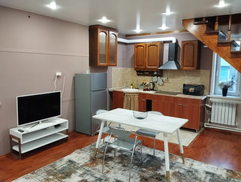 Дом в сосновом бору на озере