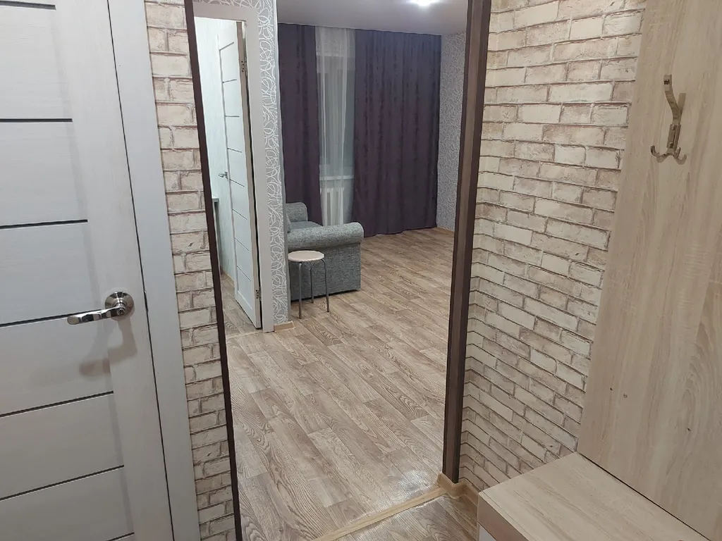 2-х комн. Квартира на 2 этаже теплого дома вблизи горнолыжного склона