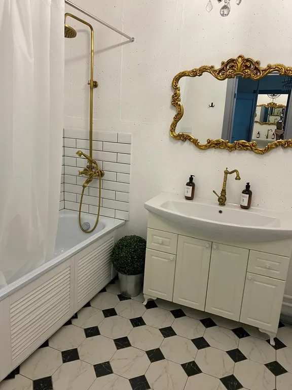 Квартира в самом центре города с видом на море в новом жк