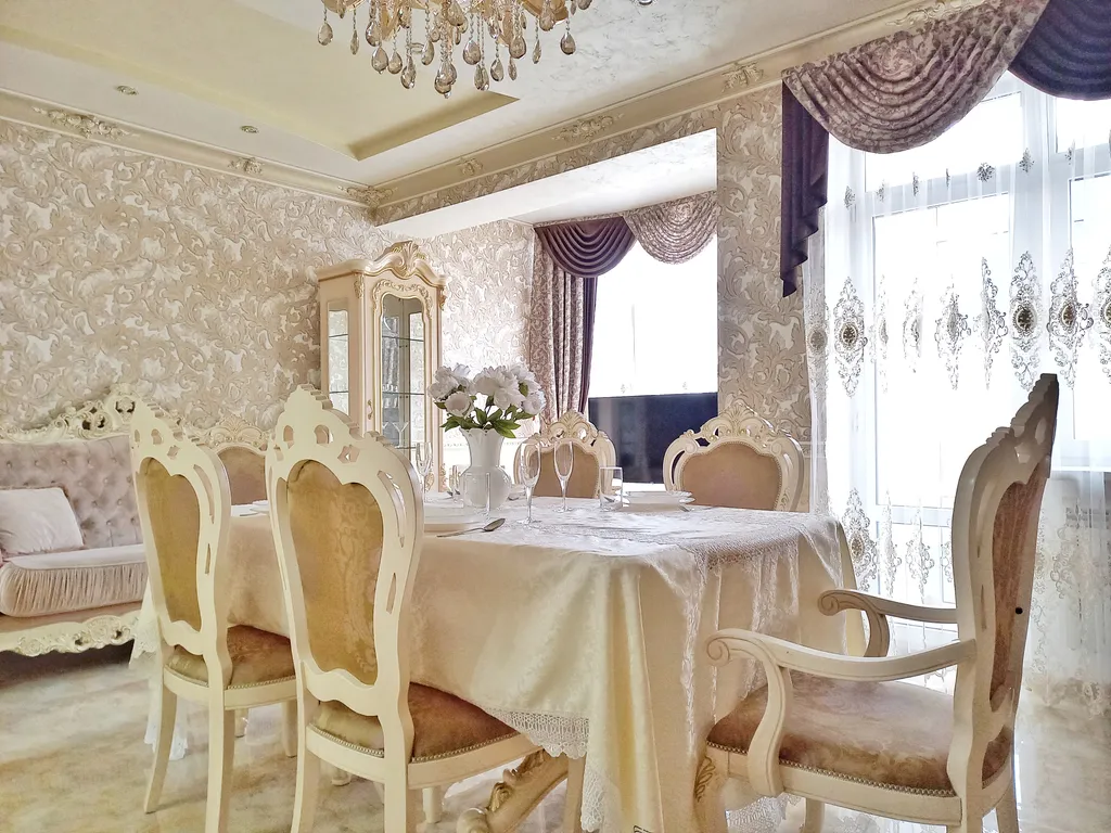 Большая уютная квартира возле источника