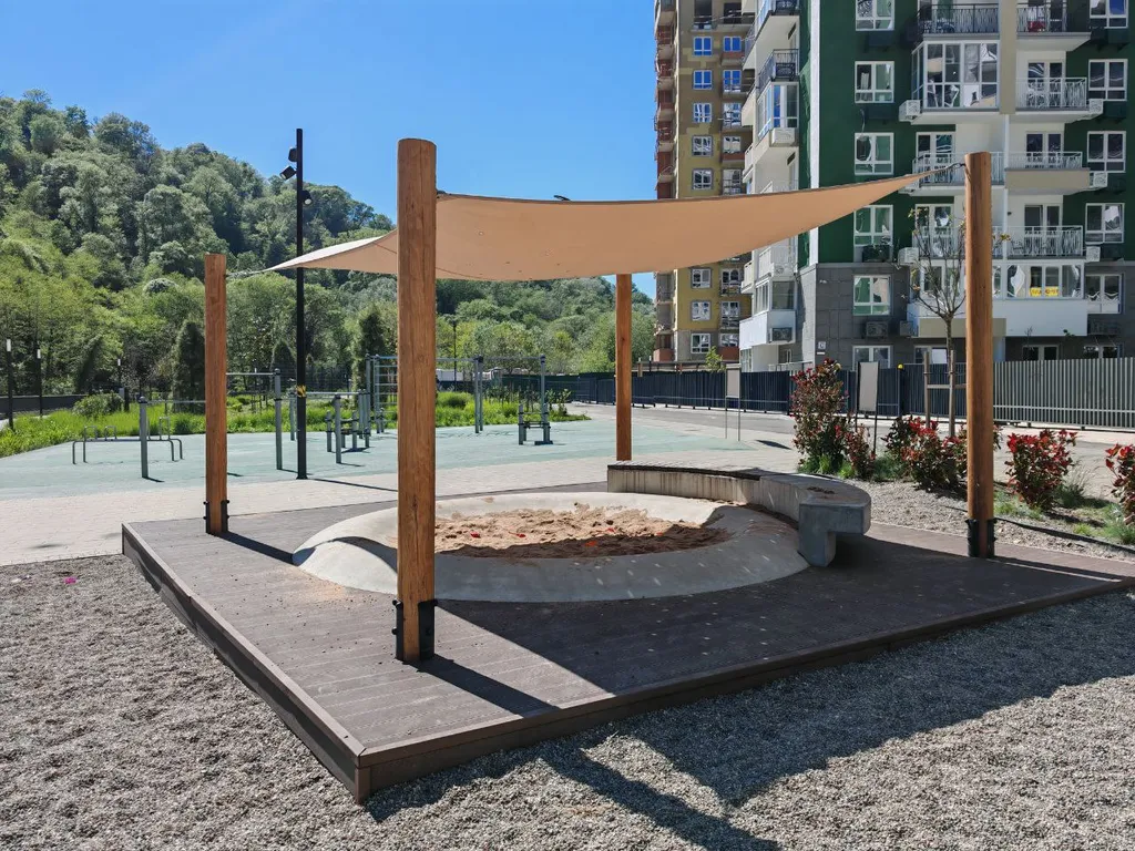 Квартира с новым ремонтом в прекрасном ЖК рядом с пляжами