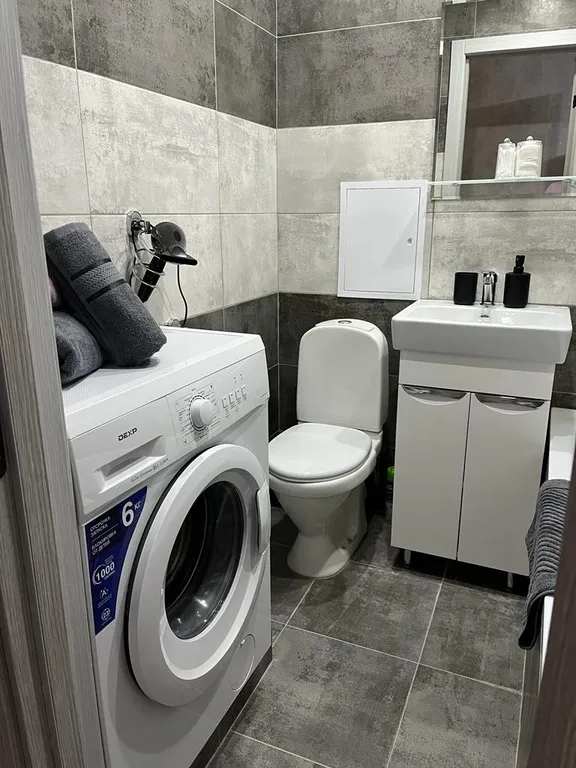 Современная красивая квартира в центре города