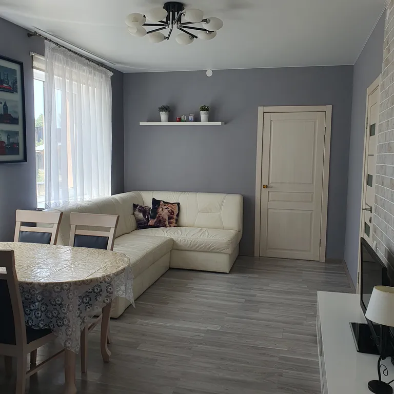 Уютная квартира около леса — аренда посуточно в Янтарный