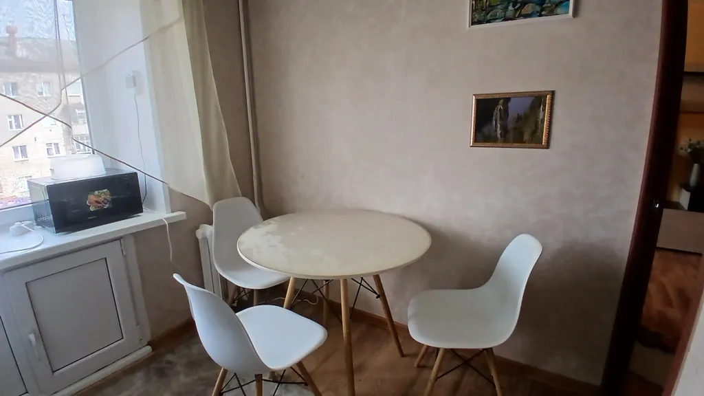 Уютная 2 комнатная квартира в тихом центре около университета