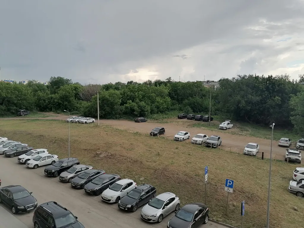 Уютная евротрешка возле парка Гагарина