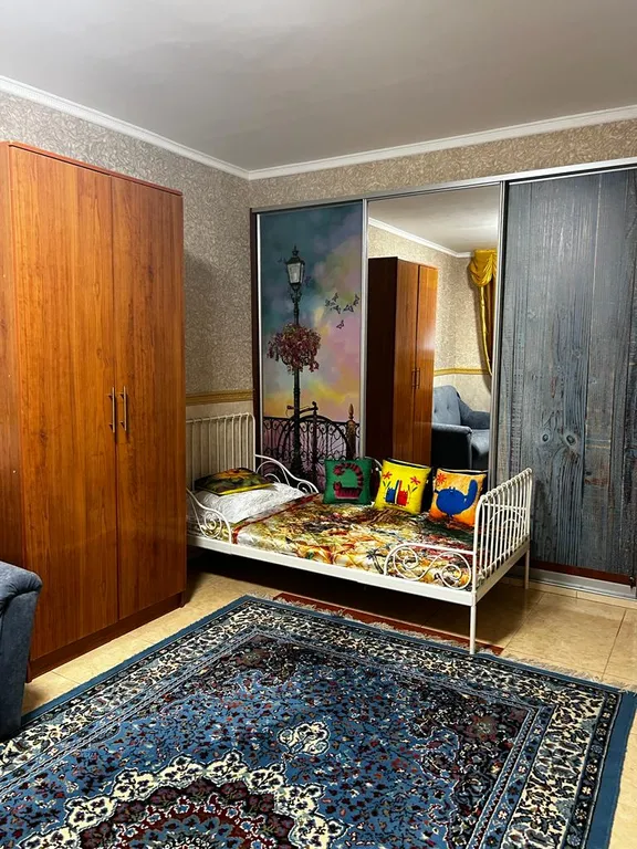 Квартира Трёхкомнатная квартира с красивым ремонтом с отдельным входом в центре — Анапа