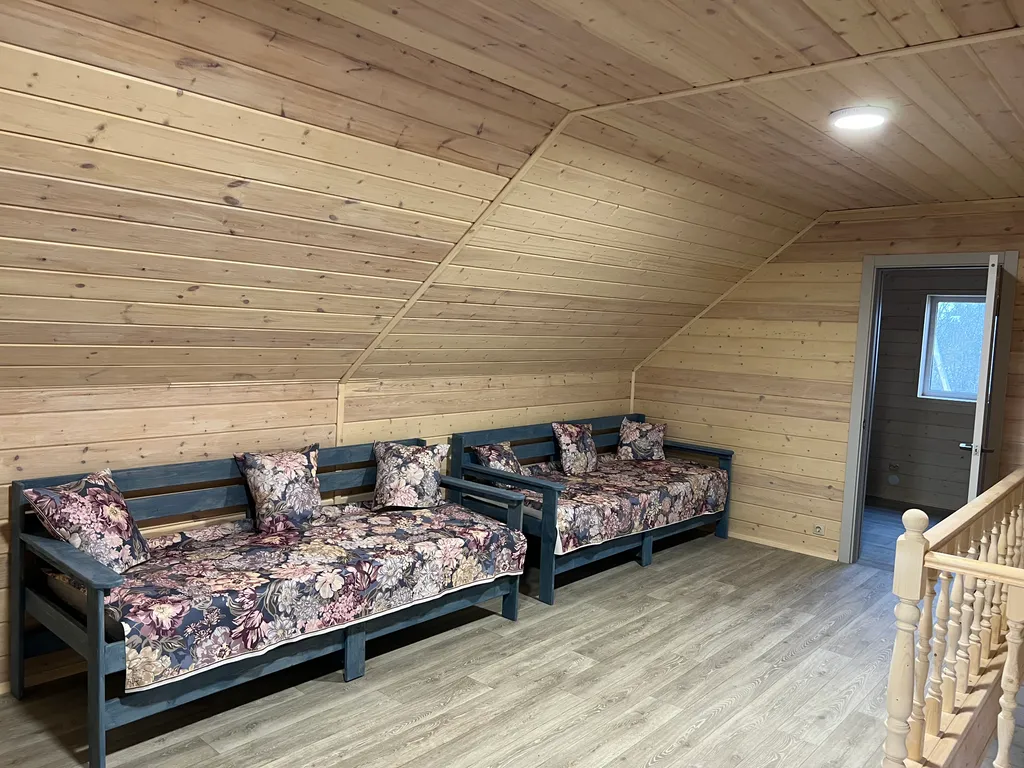 Коттедж Дом с видом на реку — Верховье