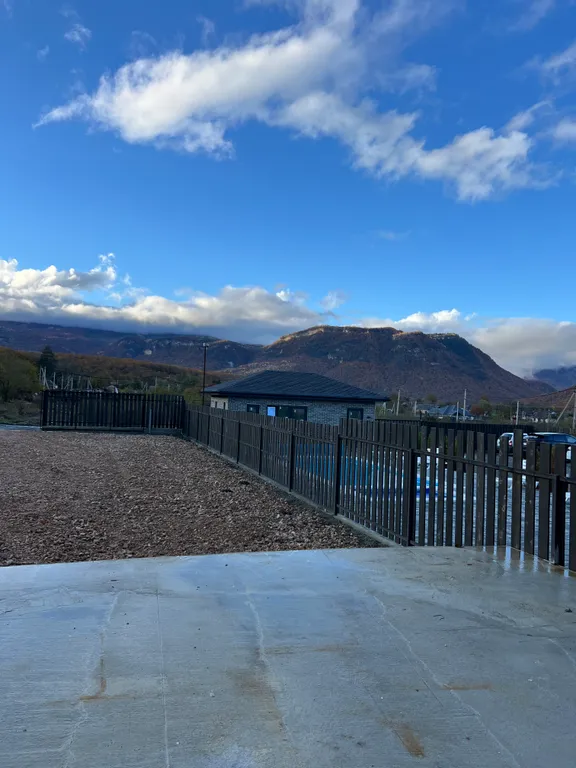 Коттедж «Панорама вершин» с видом на гору Монах