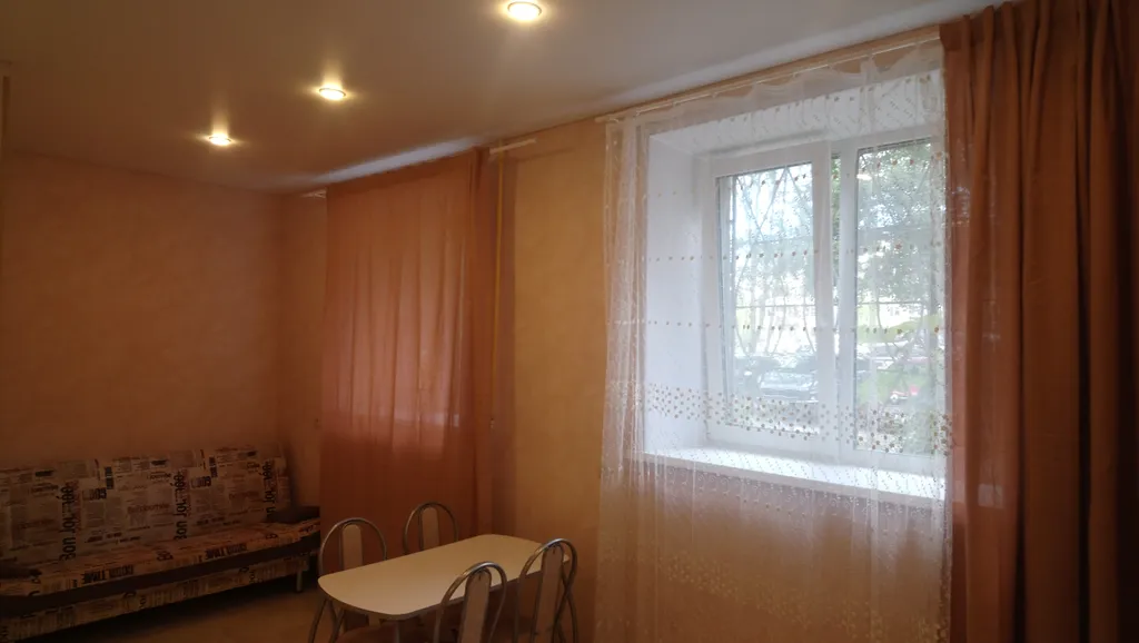 Апартаменты типа евродвушки, недалеко от ЖДВ, улица Воскресенская - Тимме