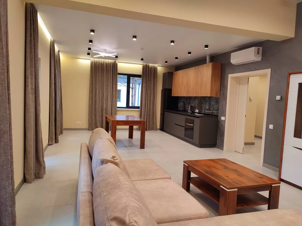 Для компании 6-8 человек Статусный современный гостевой дом