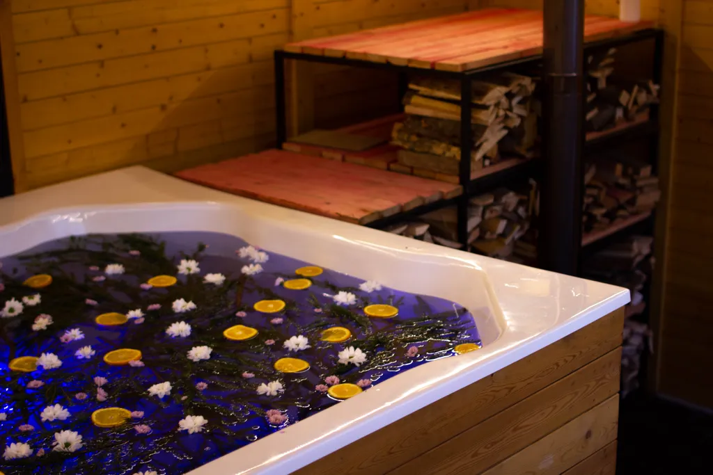 6-комнатный Дом