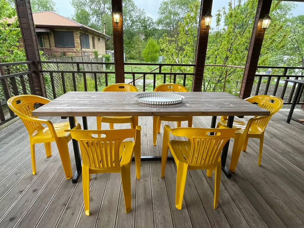 Дом возле Кипарисового озера