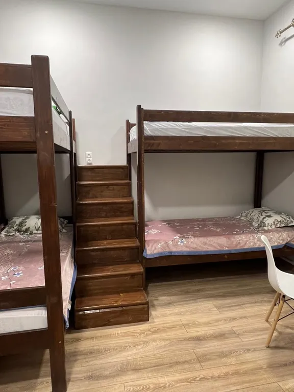 Студия возле ЖД вокзала