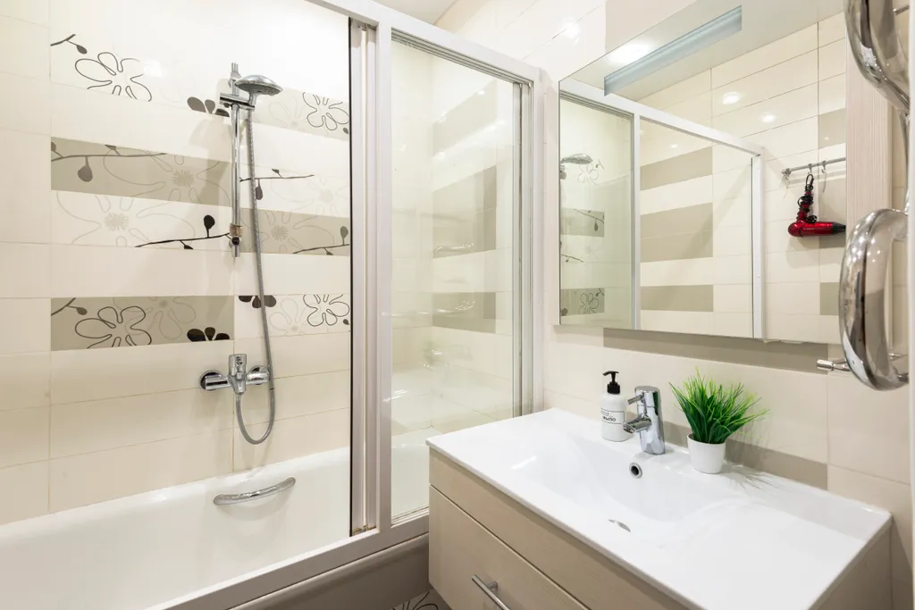 Просторная квартира недалеко от МНТК, с тренажерами, гостиничный сервис