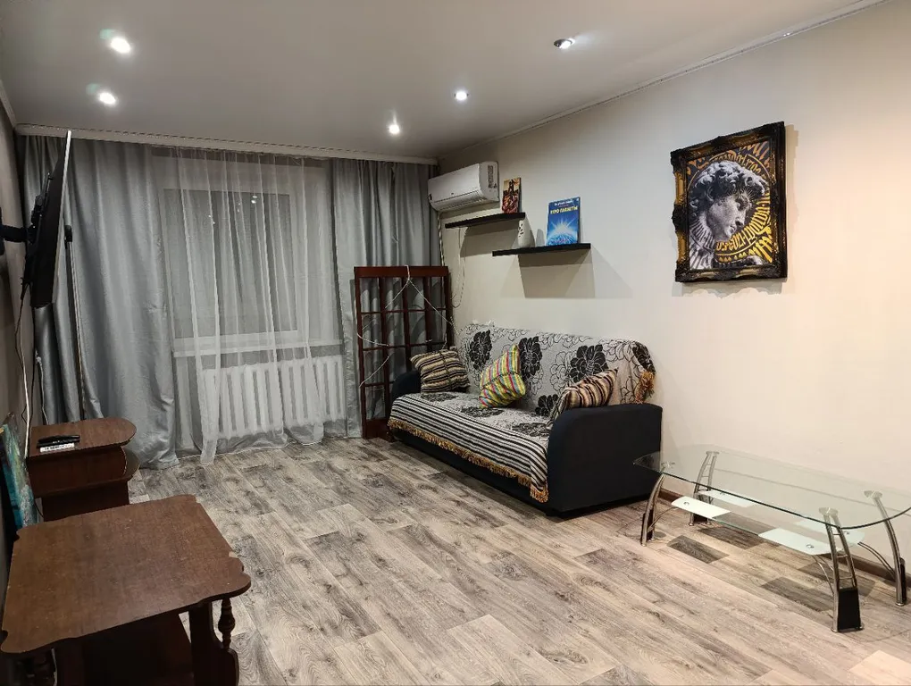 1-комнатная Квартира — аренда посуточно в Белогорск