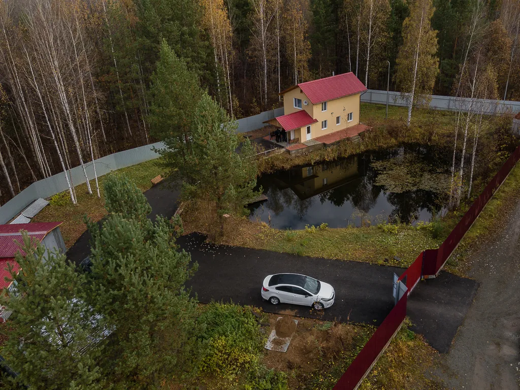 Коттедж Дом у озера — аренда посуточно в Краснотурьинск