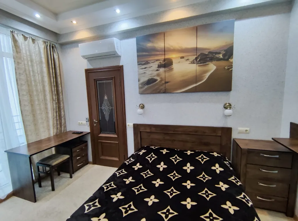 Апартамент с видом на море и парк