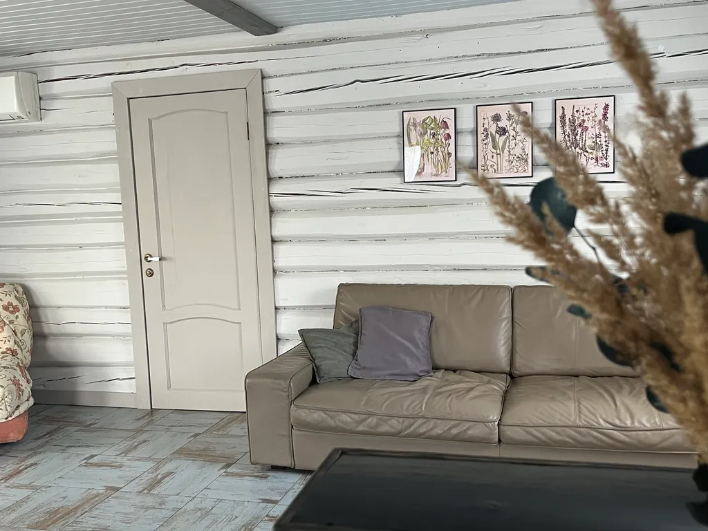 Дом с сибирским чаном, сауной и патио