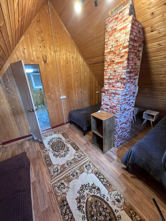 Уютный дом с большим подогреваемым бассейном, баней и банным чаном