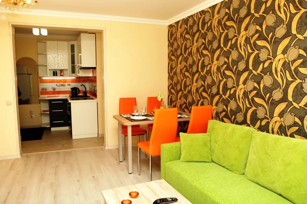 Квартира с видом на зеленый сквер