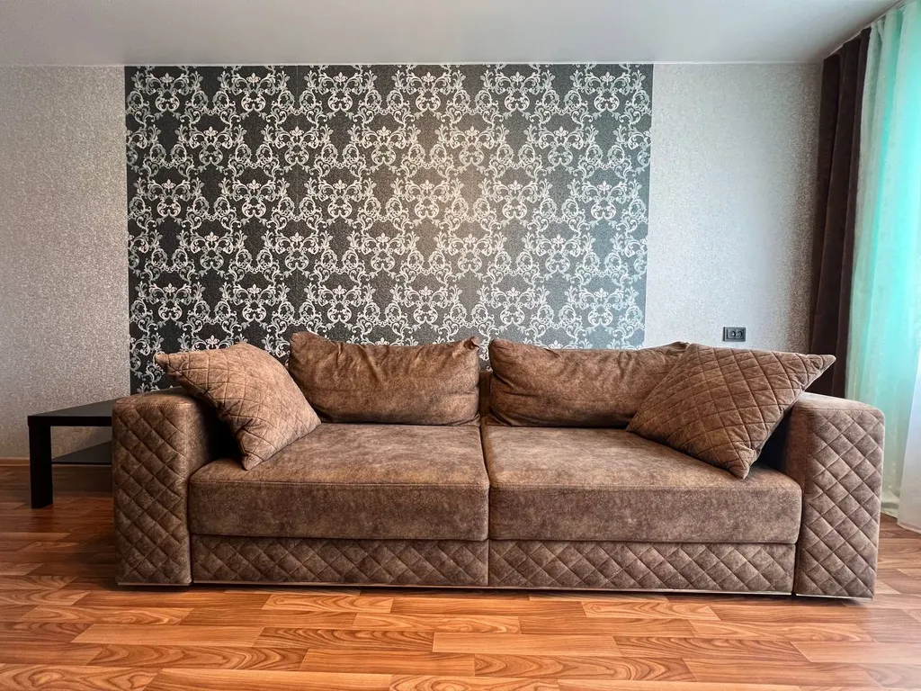 Трёхкомнатные апартаменты в центре Автозаводского района