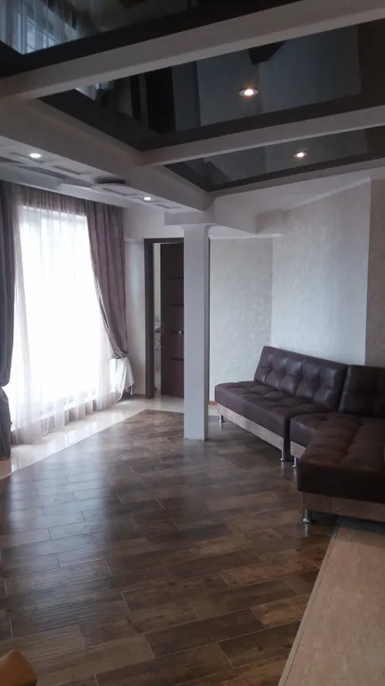 4-комнатная Квартира