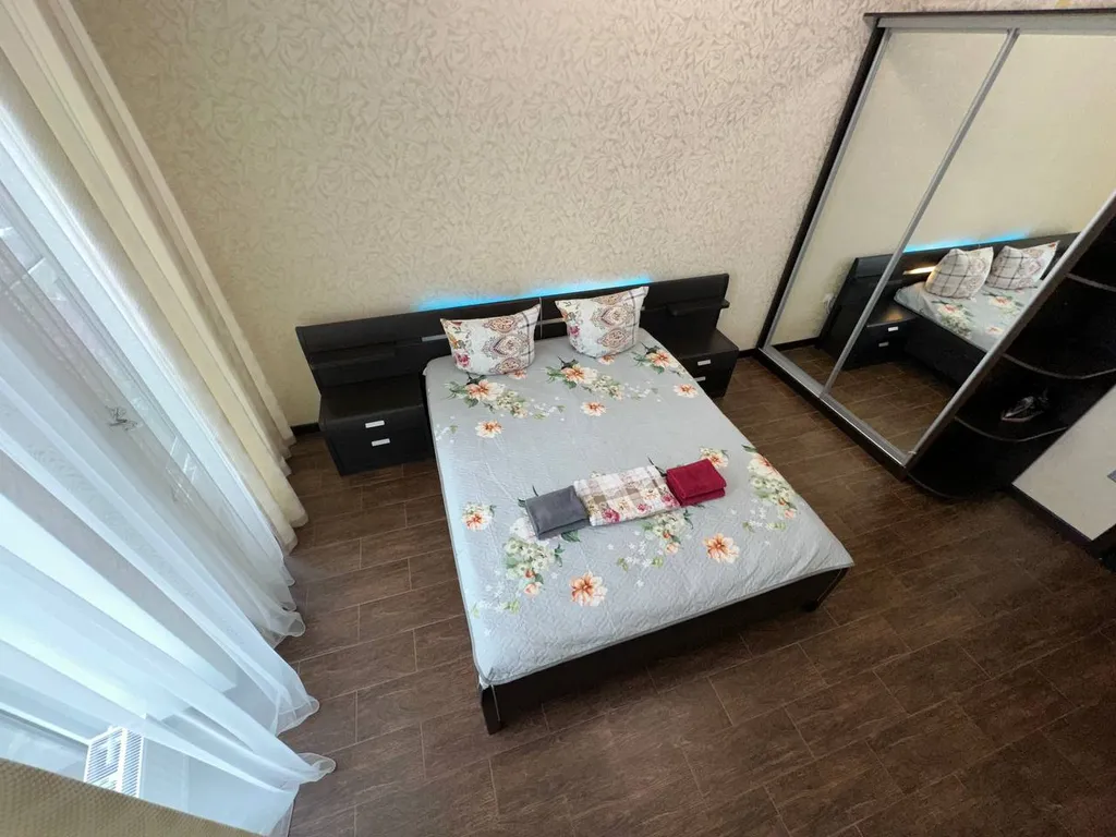 1-комнатная квартира с современным ремонтом