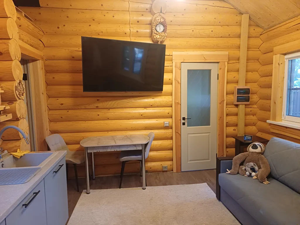 Дом в сосновом лесу